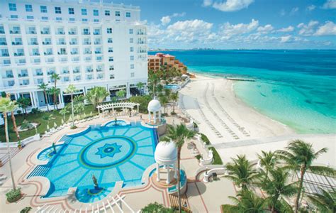 Riu Palace Las Americas reopens in Cancun fully renovated as an adult ...