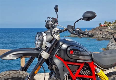 Ducati Desert Sled Fasthouse Limitierte Sondermodell La Palma