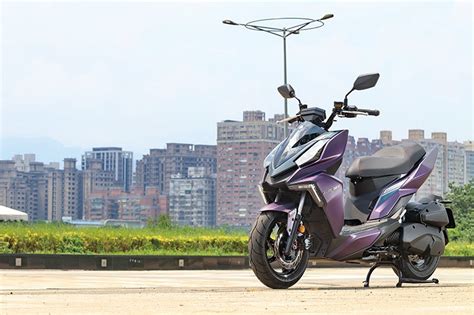 單車試駕旗艦龍王 SYM DRG BT 158 Keyless Edition 兩輪誌