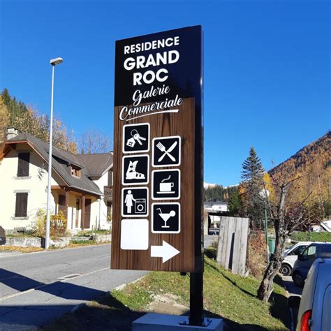 Signalétique résidence Grand Roc DieupArt Publicité