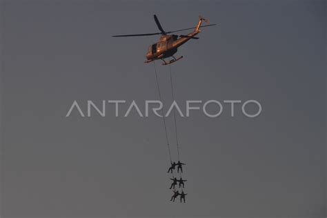 LATIHAN PASUKAN KHUSUS GABUNGAN TNI AL ANTARA Foto