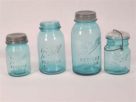 4 Vintage 1910 1933 Ball Perfect Mason Blue Assorted Canning Jars Wzinc Lid Ebay