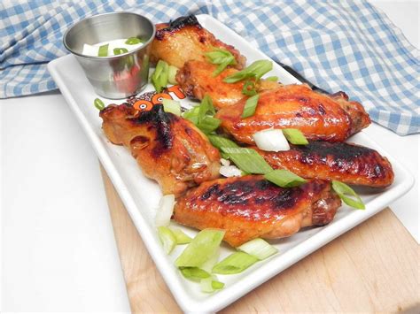 Spicy Balsamic Glazed Chicken Wings
