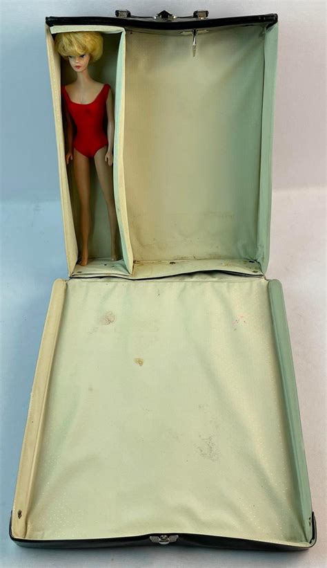 Lot Vintage Blonde Bubble Cut Barbie Doll W Ponytail Vinyl Case