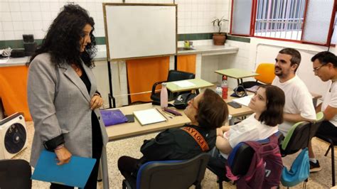 La Diputada D M Elena Duque Merino Visita Nuestra Sede Inteligencia