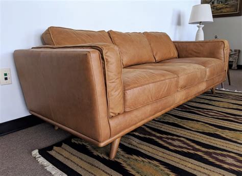 How To Style A Leather Couch At Lori Avitia Blog