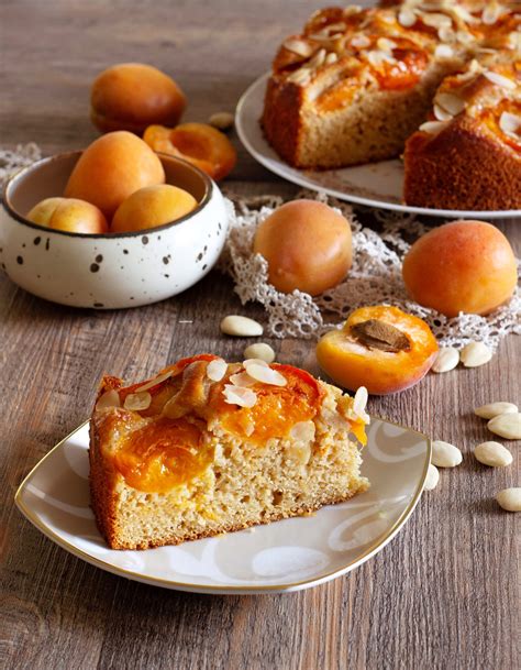 Torta Alle Albicocche E Mandorle Dolci Di Frolla