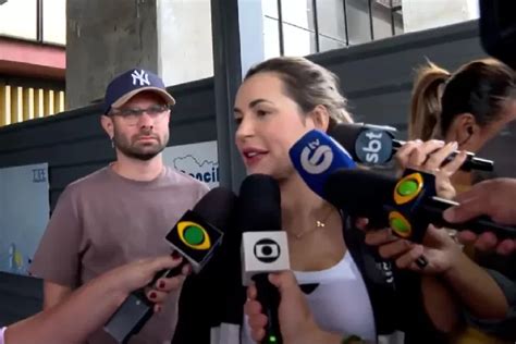 Deolane Bezerra Concede Primeira Entrevista Ap S Deixar A Cadeia E Faz