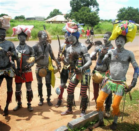 Conosaba Do Porto Associa Es Da Guin Bissau Promovem Espect Culo