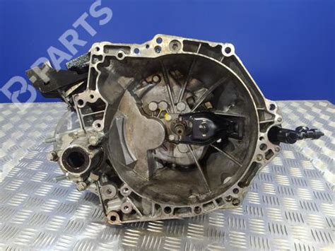 Manual gearbox CITROËN BERLINGO MULTISPACE B9 1 6 HDi 75 16V 10389456