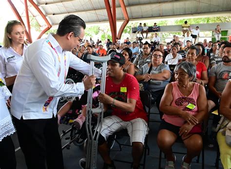 En Quintana Roo Beneficencia P Blica Federal Entrega Ambulancias Y