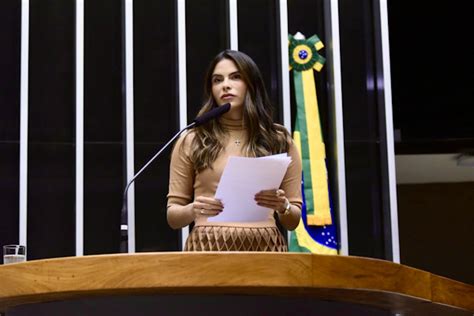 Yandra Moura Deputada Federal Por Sergipe