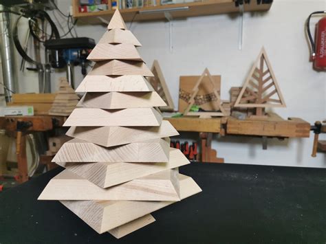 Geometric Christmas Tree Christmas Tree Christmas Build Plans Xmas