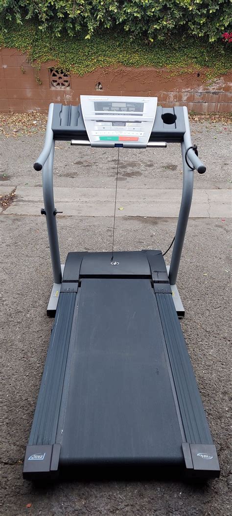 Nordictrack C1800 Foldable Treadmill With Incline For Sale In Long