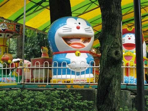 About Japan: A Teacher's Resource | Doraemon cartoon character on a ...