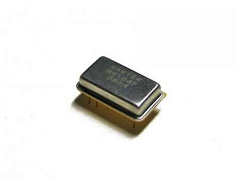 70 Mhz Band Pass Saw Filter 851547 Sawtek Inc