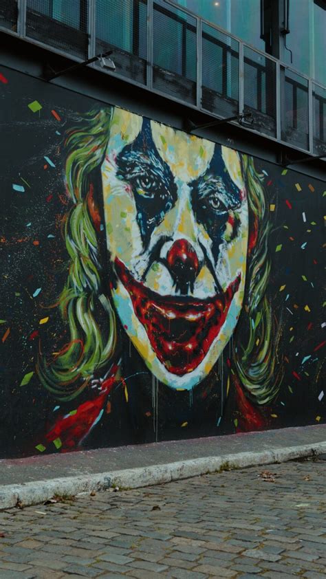 AToupeira Beco do Batman em São Paulo ganha mural deslumbrante