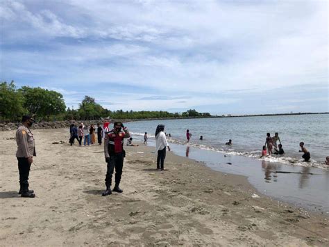 Aceh Herald Wisata Nyaman Di Pantai Ujong Blang Lhokseumawe