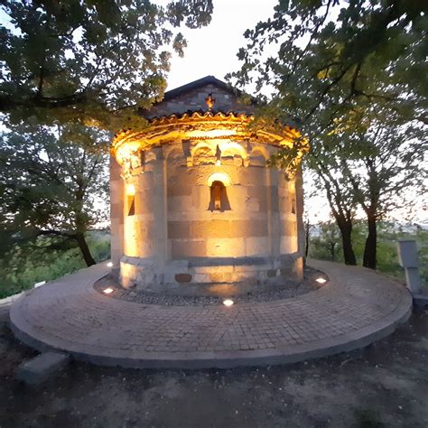 Lunga Notte In Monferrato La Chiesa Di San Quirico Di Treville La