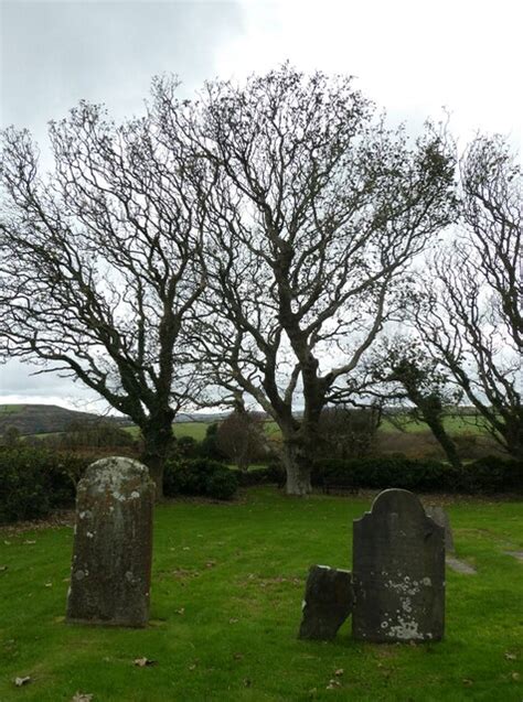 St Adamnan Lonan Gravestones Basher Eyre Cc By Sa Geograph