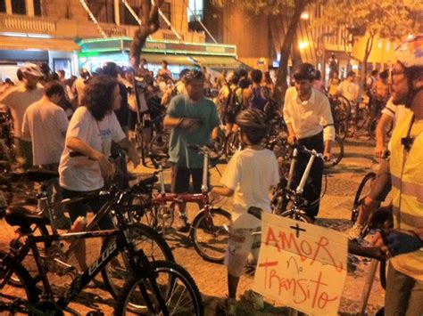 G Grupo Faz Bicicletada No Centro Do Rio De Janeiro Not Cias Em