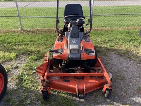 KUBOTA GF1800 2008 Compact Tractor Mower In Quebec Canada