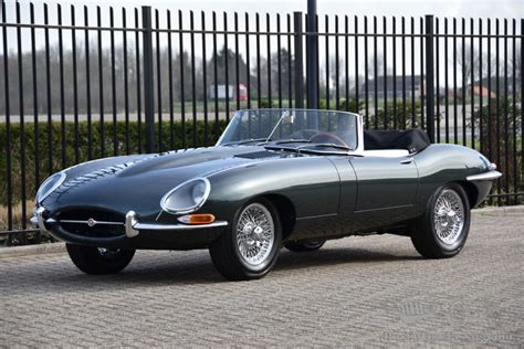 Auto Jaguar E TYPE 4 2 OTS 1966 Te Koop PostWarClassic