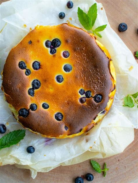 Creamy Blueberry Basque Burnt Cheesecake Video