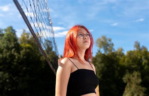 Free Photo Portrait Of Redhead Girl Outdoors