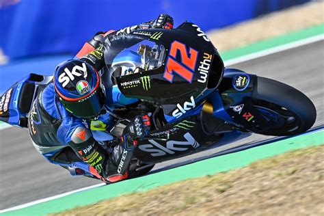 Marco Bezzecchi Logra Su Primera Pole Position En Moto Y Jorge Mart N