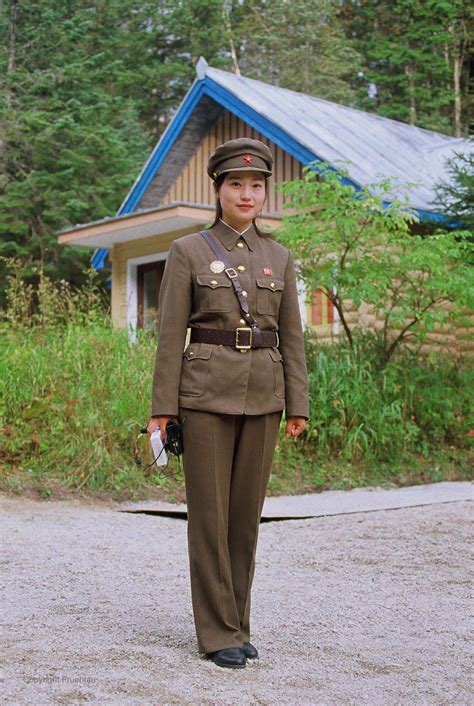 North Korean tour guide posing : r/NorthKoreaPics