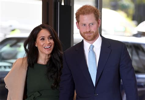 PHOTOS Splendide Meghan Markle Remet La Robe Qu Elle Portait Pour L