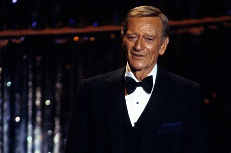 John Wayne Had 1 Hug During His Final Public Appearance That He Wouldn