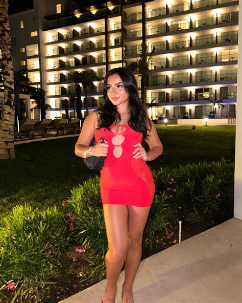 Tati McQuay Style, Clothes, Outfits and Fashion • CelebMafia