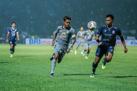 Photo Gallery Galeri Pertandingan Arema Fc Vs Persebaya Bri Liga