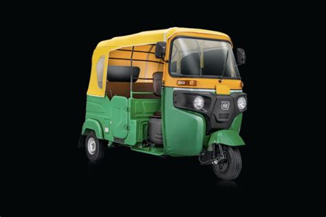 New Bajaj Auto Rickshaw Bs Cng Is The Most Affordable Cng Auto