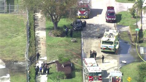 Small Plane Crashes Into Neighborhood In Pembroke Pines Florida