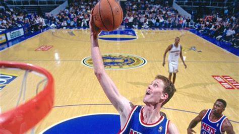 Shawn Bradley Space Jam : 10 cameos de grandes deportistas en películas ...