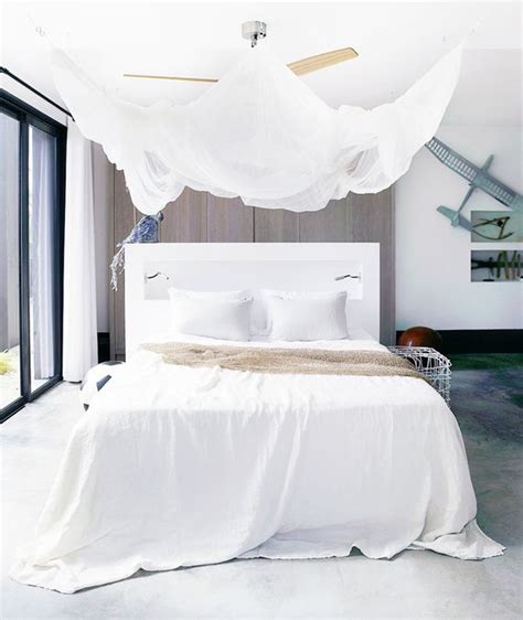 15 Awesome Canopy Beds - 12thBlog