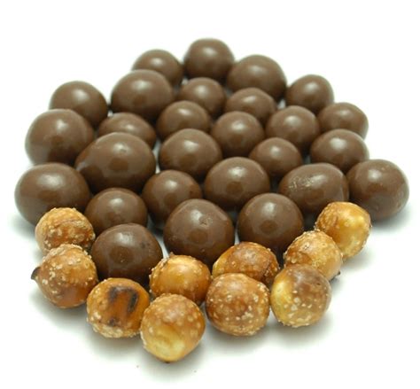 Weaver Chocolates Milk Chocolate Covered Pretzel Ball 09536