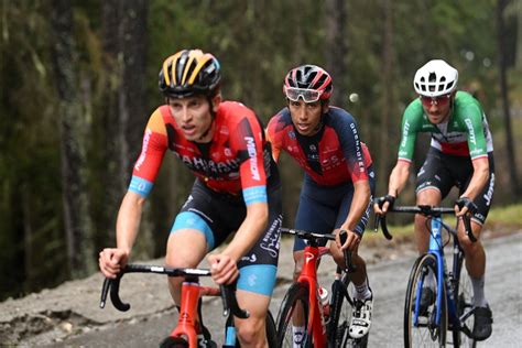 Egan Bernal Se Mete En El Top Del Tour De Romand A El Peri Dico