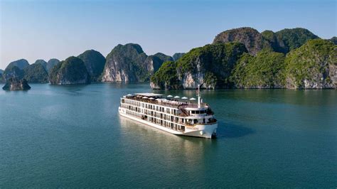 Experience Halong Bays Tet Tourism Traditions On A Cruise