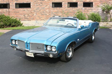 Car Of The Week 1972 Olds Cutlass Supreme Old Cars Weekly