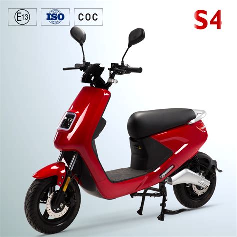 Hot Sale Powerful W Batteries Eec Moped Electric Scooter China