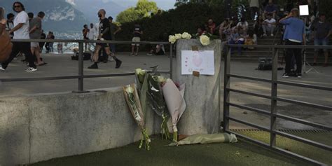 Attaque au couteau à Annecy quatre enfants en bas âge et deux adultes