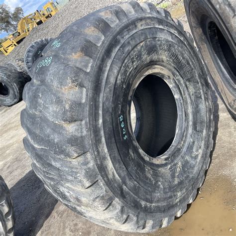 R Bridgestone Otr Tire E L Vlt Star Condition Usedtread