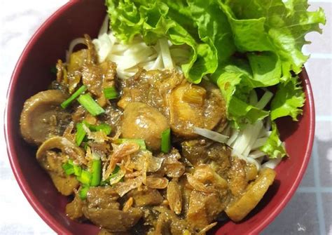 Resep Mie Ayam Jamur Kecap Ala Fe Oleh Cia Febri Cookpad