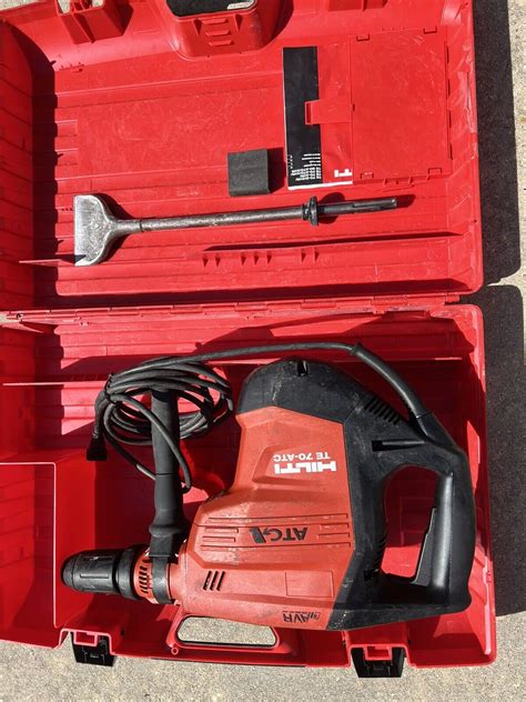 Hilti Te 70 Atc And Avr Hammer Drill Concrete Breaker With Bit Case Andmanual Ebay