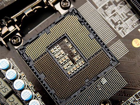 Intel's Sandy Bridge Architecture Exposed