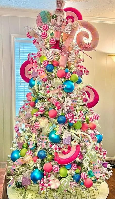 11 Creative Christmas Tree Theme Ideas That Will Inspire You Artofit